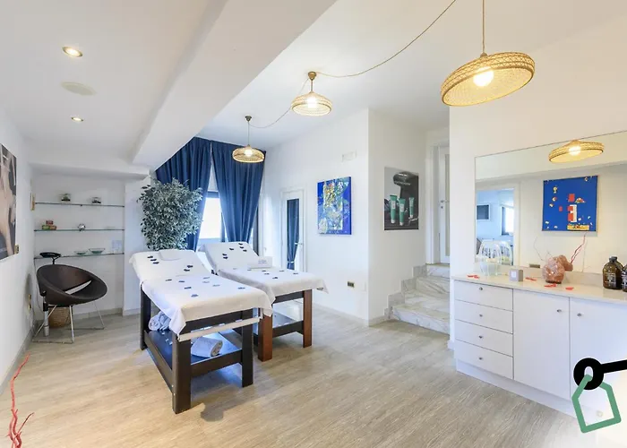 Hotel Hotiday Porto 3*