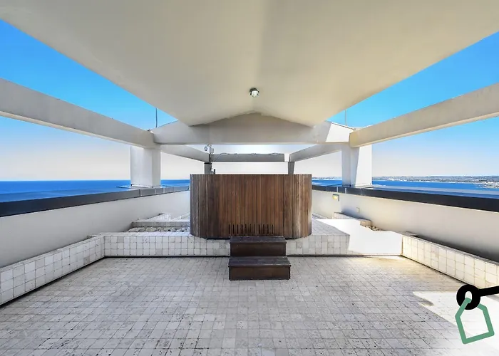 Hotel Hotiday Porto 3*