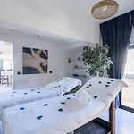 Hotiday Porto Ξενοδοχείο