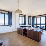 Hotiday Porto Ξενοδοχείο