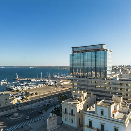 Hotiday Porto Hotel 3*