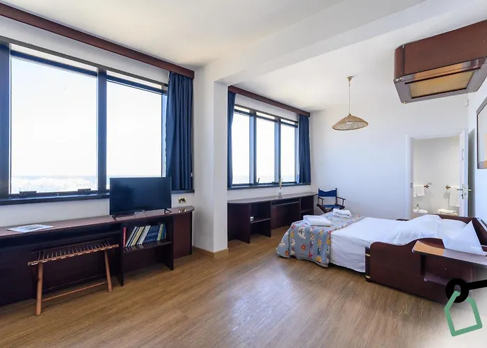 Hotel Hotiday Porto 3*