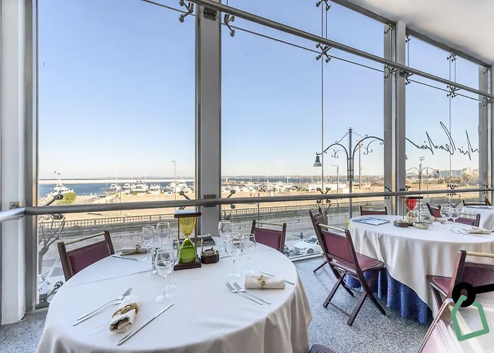 Hotel Hotiday Porto 3*